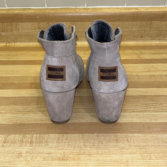 Tom’s Wedge Ankle Boots Desert Taupe Suede Kala Bootie Size 7.5 - Picture 5 of 8